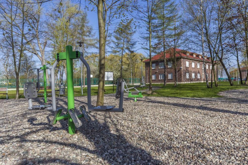 Centrum Zeglarskie Domki Kempingowe Szczecin Eksteriør bilde